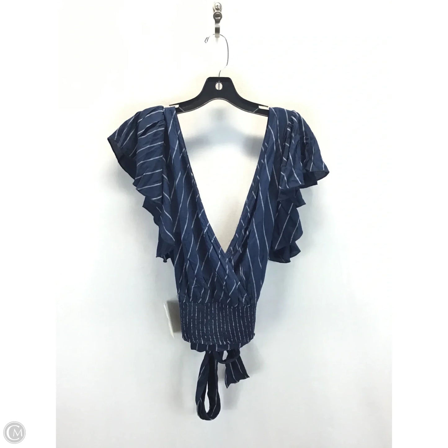 Top Short Sleeve By Clothes Mentor In Striped Pattern