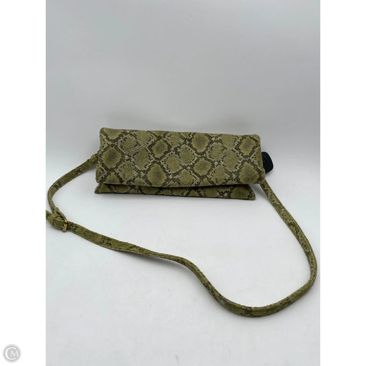 Crossbody By Street Level, Size: Large