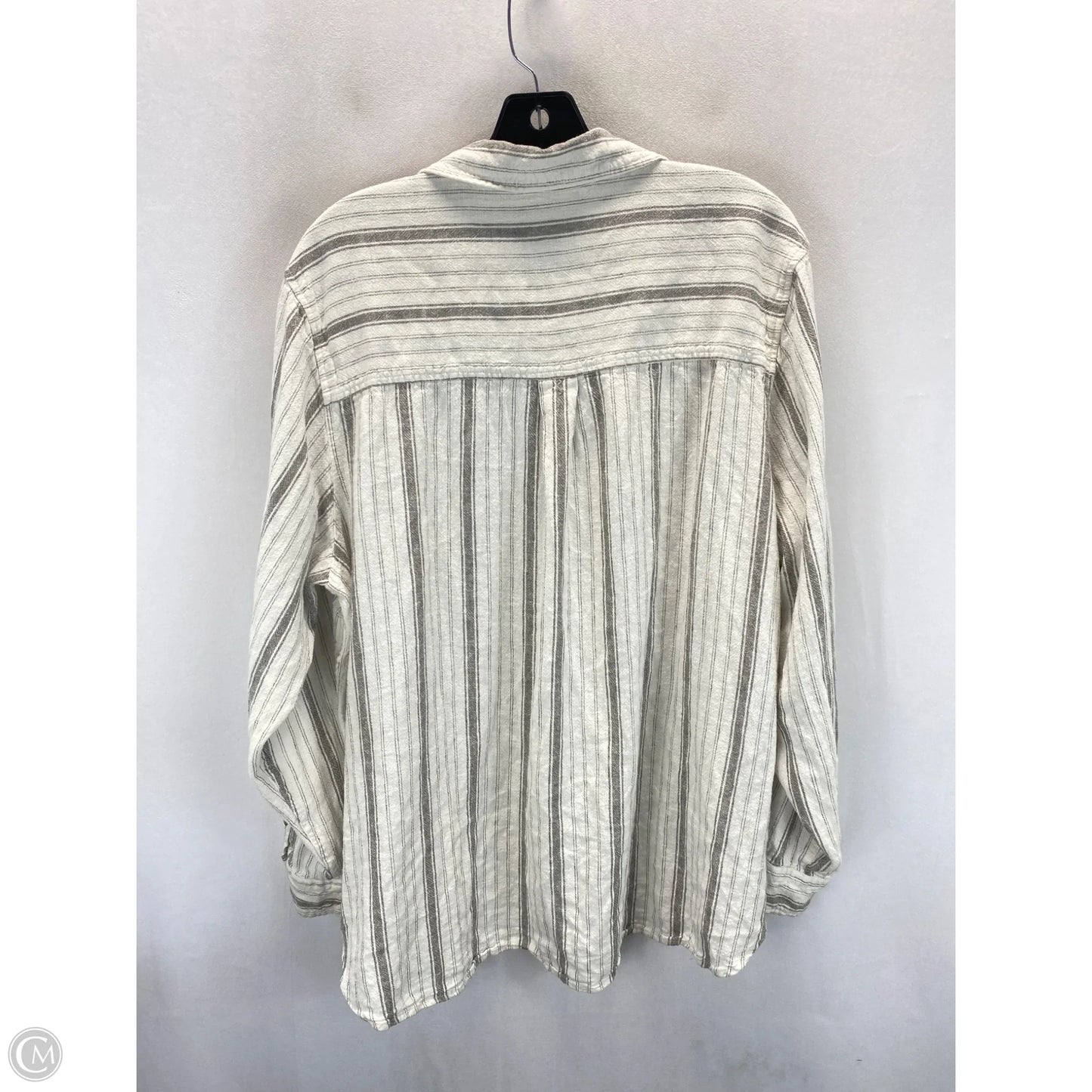 Top Long Sleeve By Universal Thread In Striped Pattern, Size: Xxl