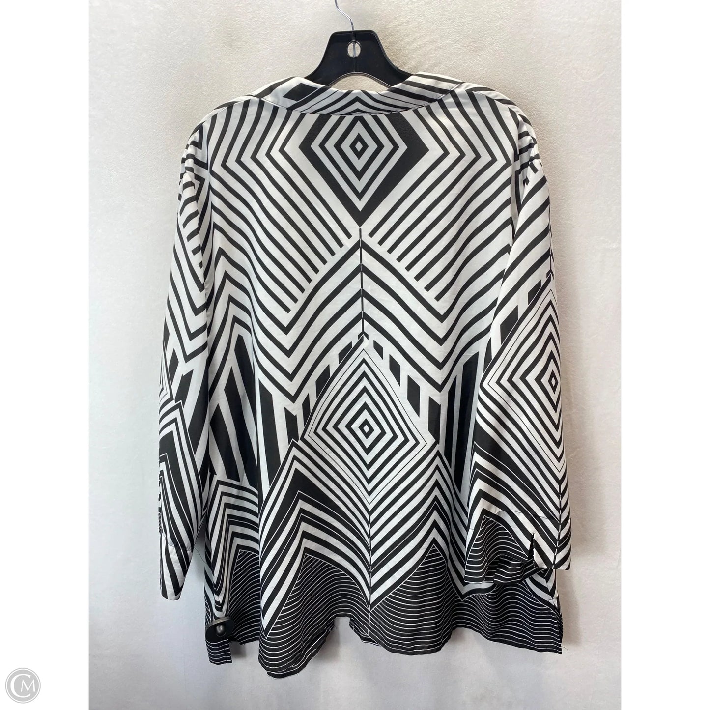 Top Long Sleeve By Alfred Dunner In Chevron Pattern, Size: 22