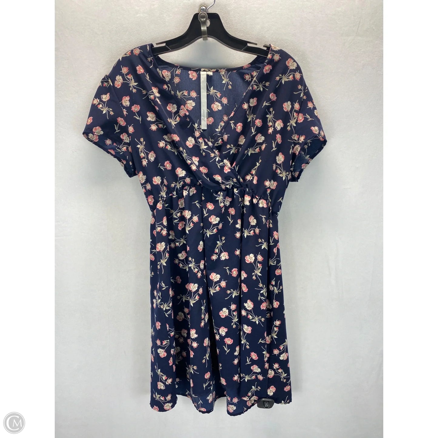 Dress Casual Short By Clothes Mentor In Floral Print, Size: L
