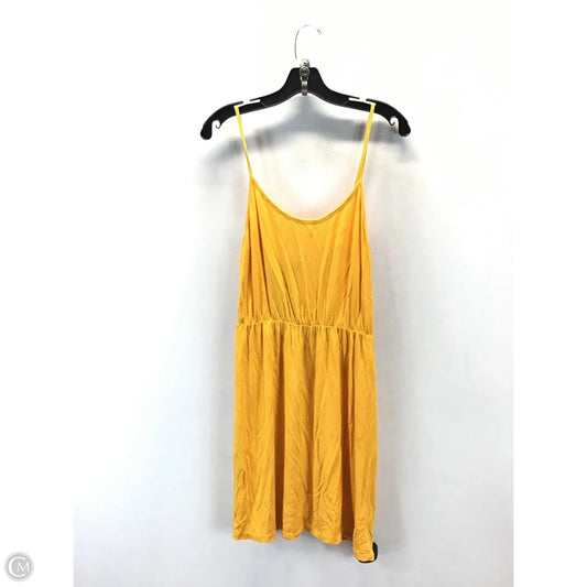 Dress Casual Short By Boohoo Boutique In Yellow, Size: 6