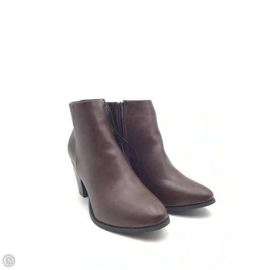 Boots Ankle Heels By Clothes Mentor In Brown, Size: 10