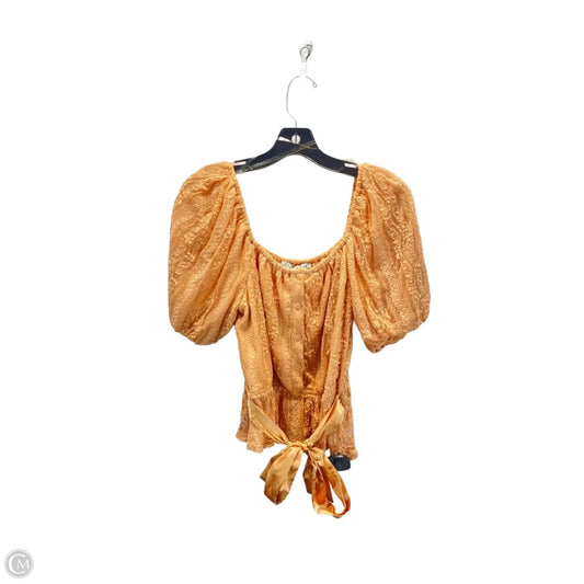 Top Short Sleeve By Haute Monde In Peach, Size: S