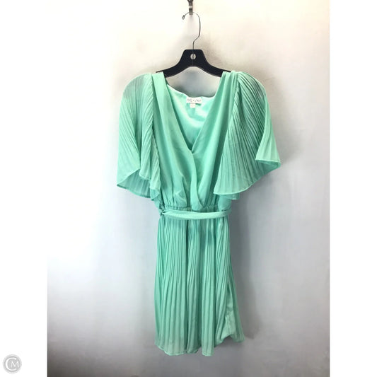 Dress Casual Short By She + Sky In Green, Size: L