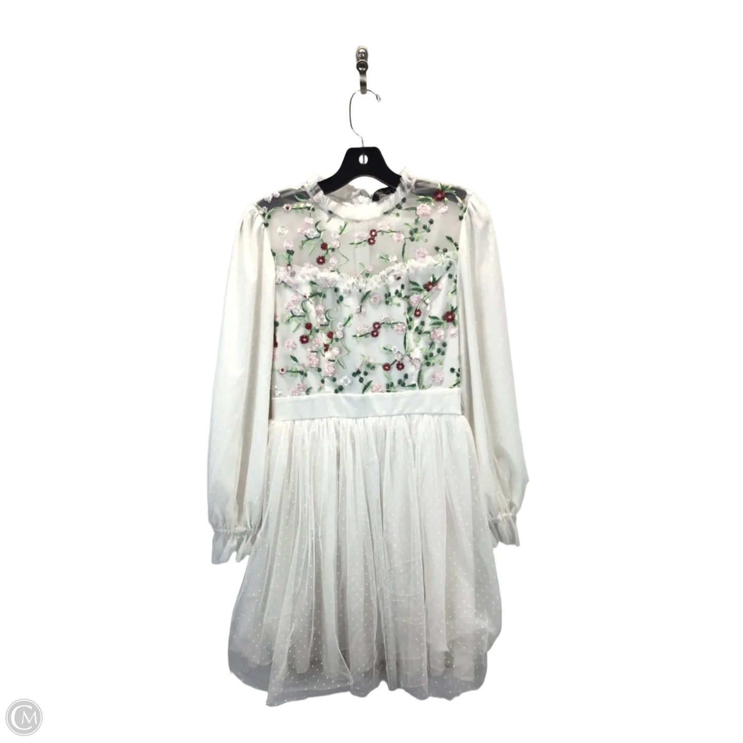 Dress Casual Short By Simple In White, Size: M