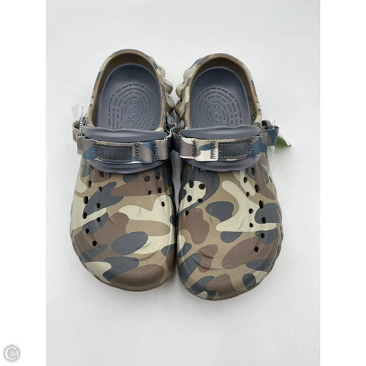 Sandals Heels Platform By Crocs In Camouflage Print, Size: 9