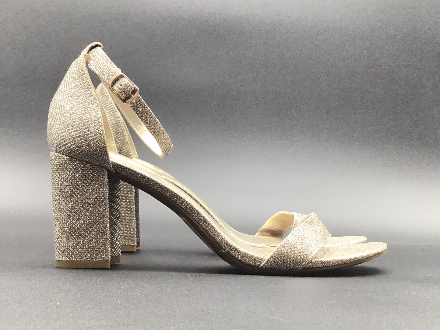 Gold Sandals Heels Block Bandolino, Size 11