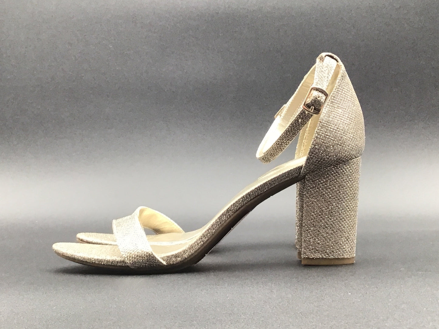 Gold Sandals Heels Block Bandolino, Size 11