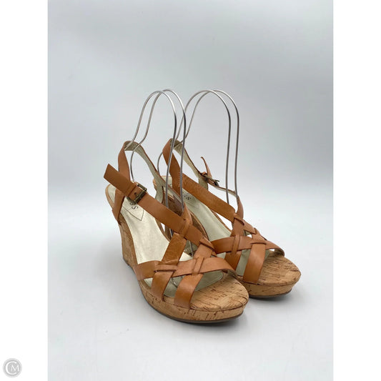 Sandals Heels Wedge By Guess In Tan, Size: 9.5