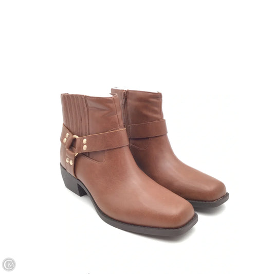 Boots Ankle Flats By Clothes Mentor In Brown, Size: 10