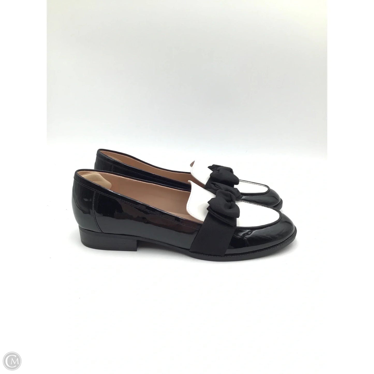 Shoes Flats By Bandolino In Black & White, Size: 11