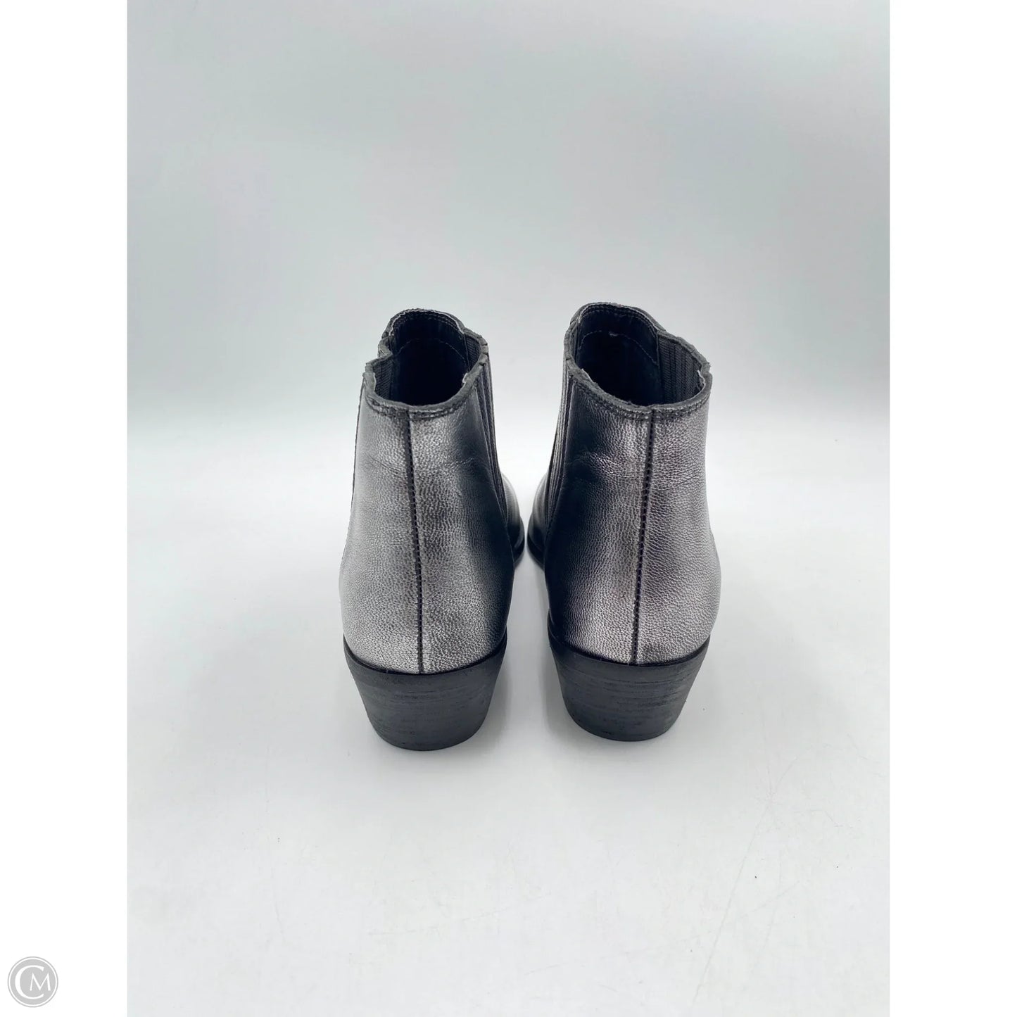 Boots Ankle Flats By Chinese Laundry In Silver, Size: 10