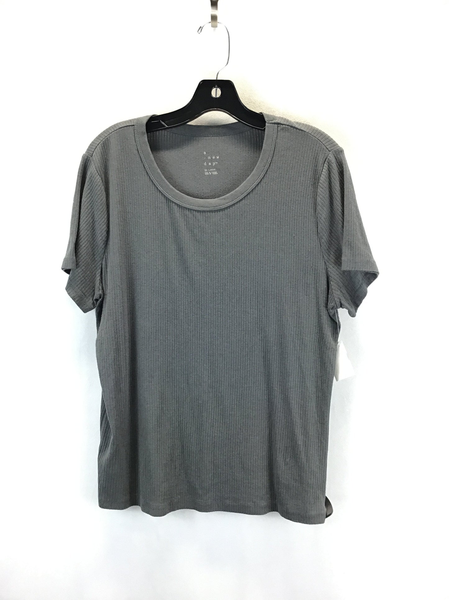 Top Short Sleeve By A New Day  Size: Xxl