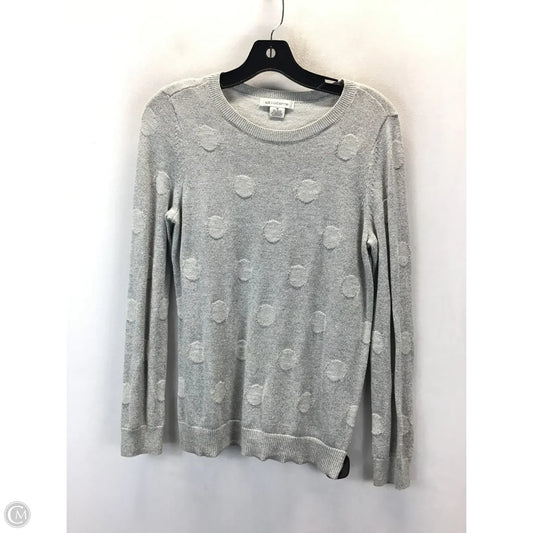 Sweater By Liz Claiborne In Silver, Size: M