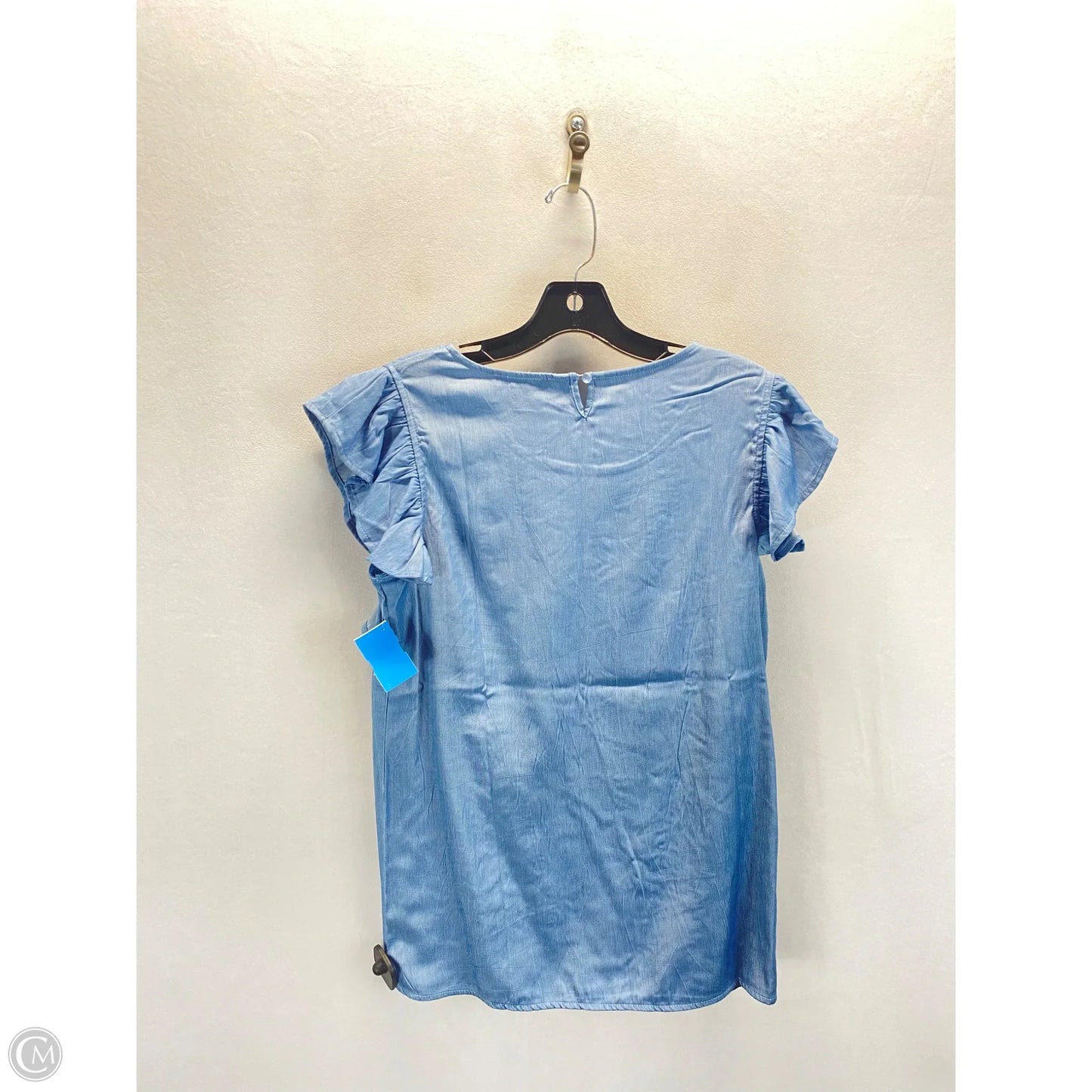 Top Sleeveless By Clothes Mentor In Blue, Size: M