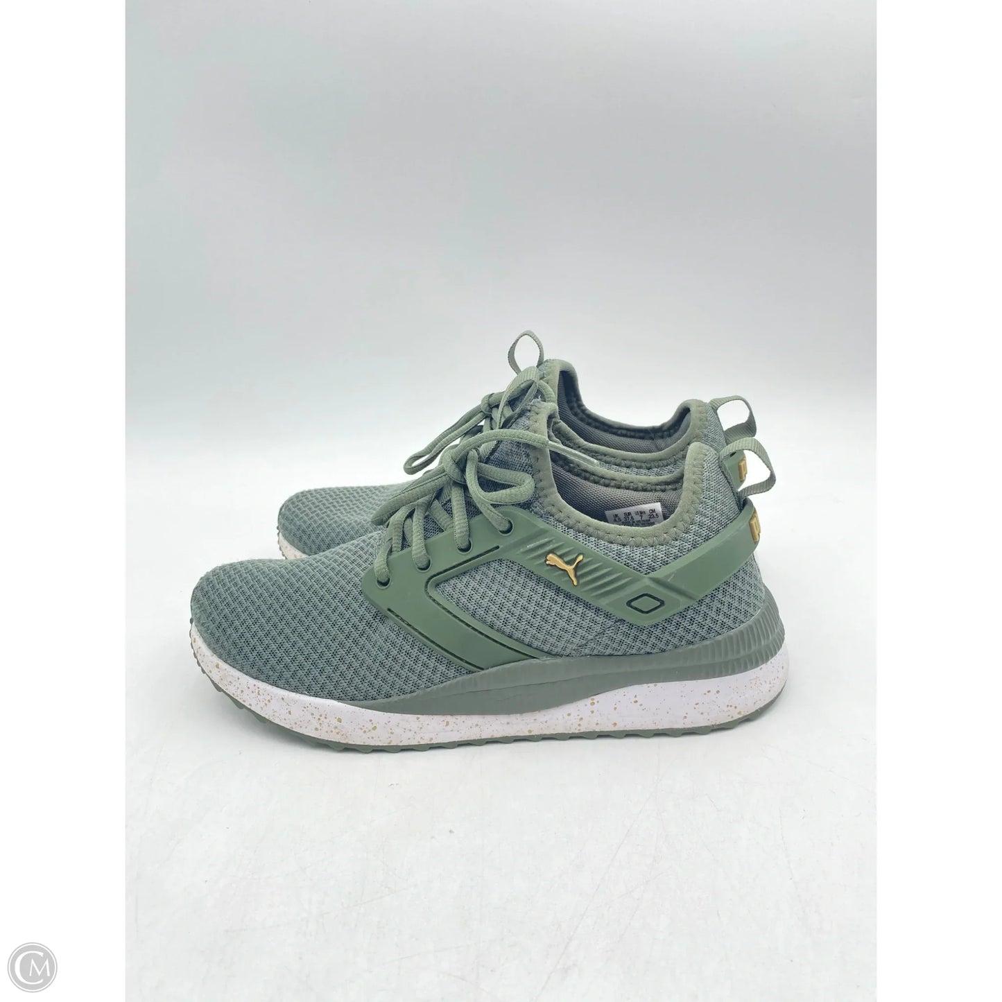Shoes Sneakers By Puma In Green, Size: 7