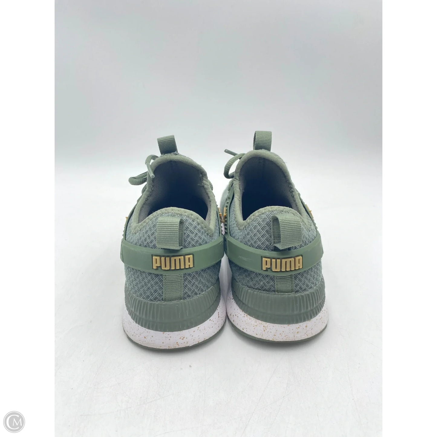 Shoes Sneakers By Puma In Green, Size: 7