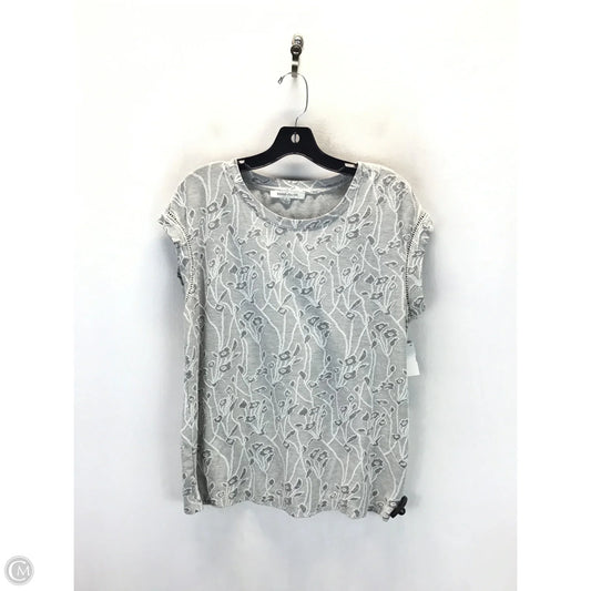 Top Sleeveless By Rose And Olive In Grey, Size: L