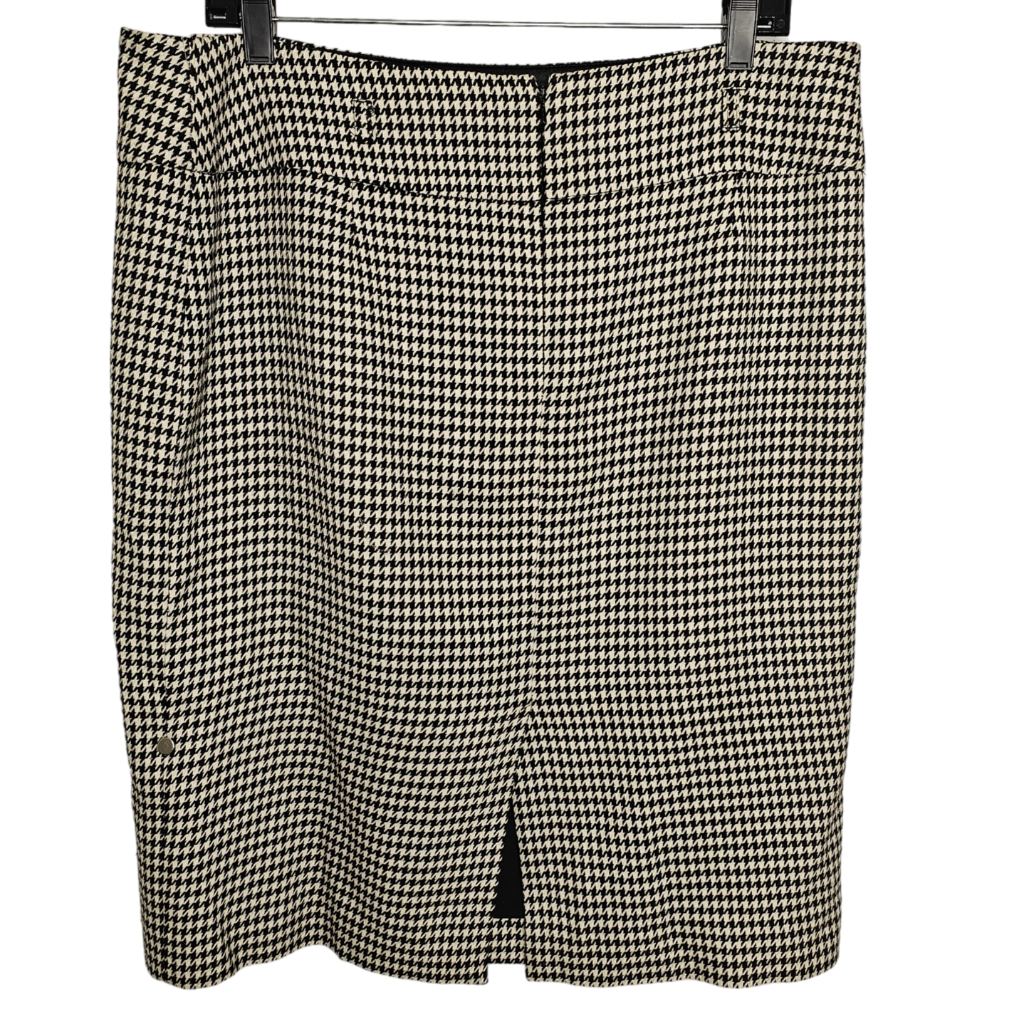 Skirt Mini & Short By White House Black Market  Size: 14