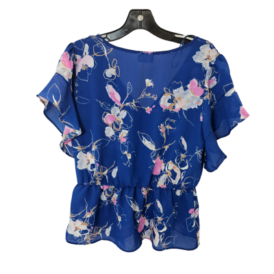 Top Short Sleeve By Sienna Sky  Size: M