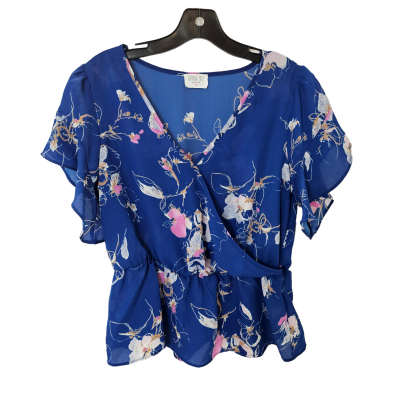 Top Short Sleeve By Sienna Sky  Size: M