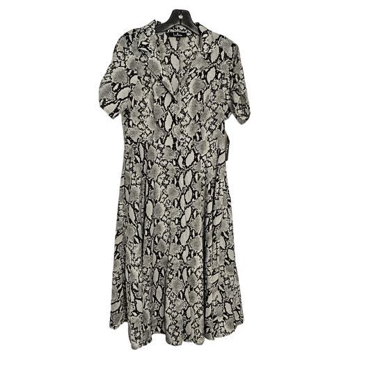 Dress Casual Midi By Lulu  Size: L