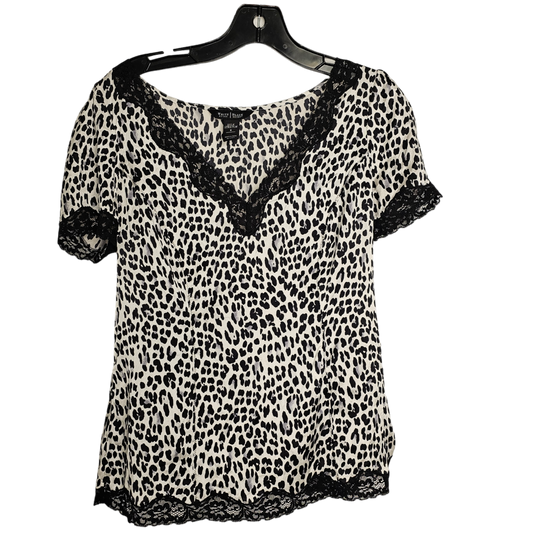 Animal Print Top Short Sleeve White House Black Market, Size M