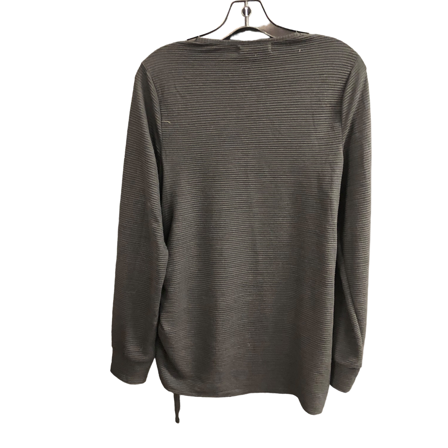 Top Long Sleeve By 89th And Madison  Size: M