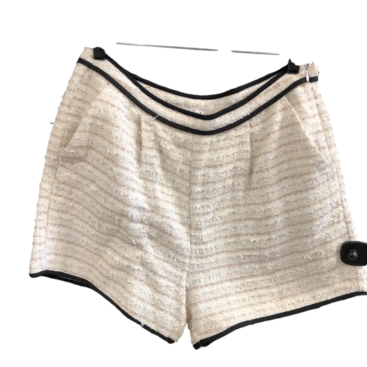 Shorts By Venus In White, Size: 10