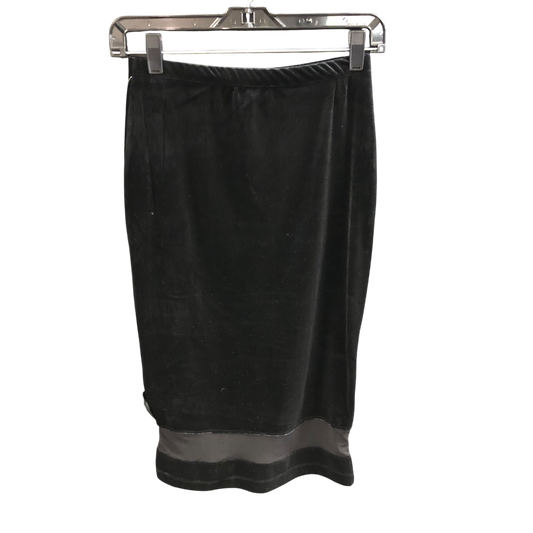 Skirt Mini & Short By Bozzolo In Black, Size: S