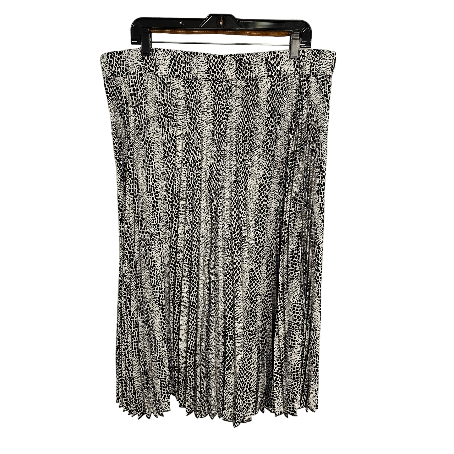 Skirt Midi By Lane Bryant  Size: 18