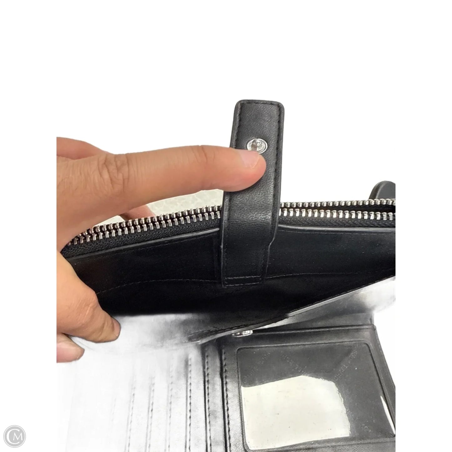 Wristlet Designer By Michael Kors, Size: Medium