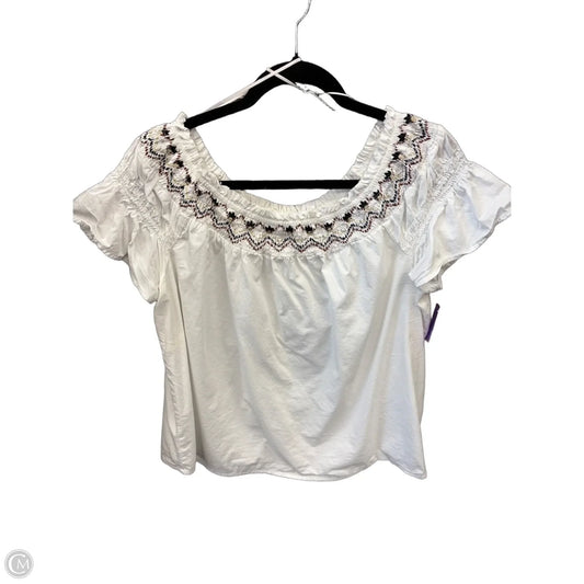 Top Short Sleeve By Old Navy In White, Size: M