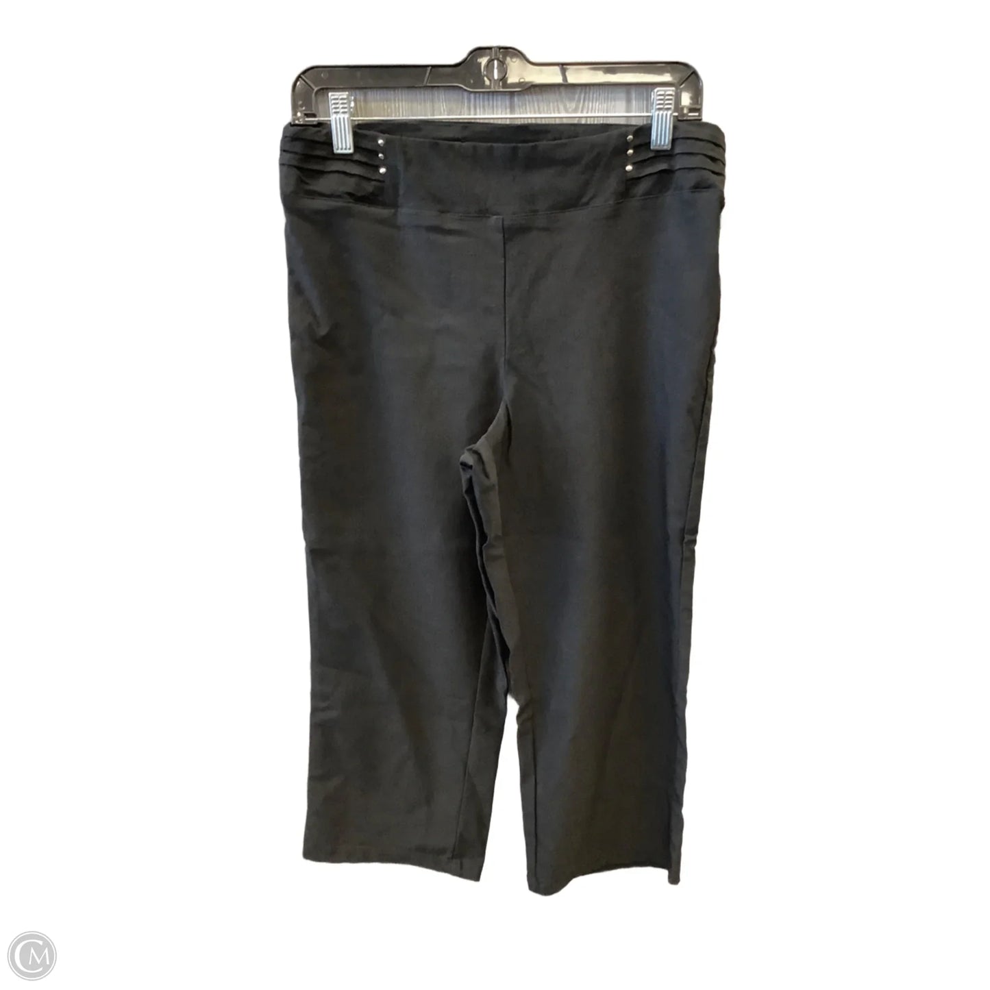 Capris By Clothes Mentor In Black, Size: 8