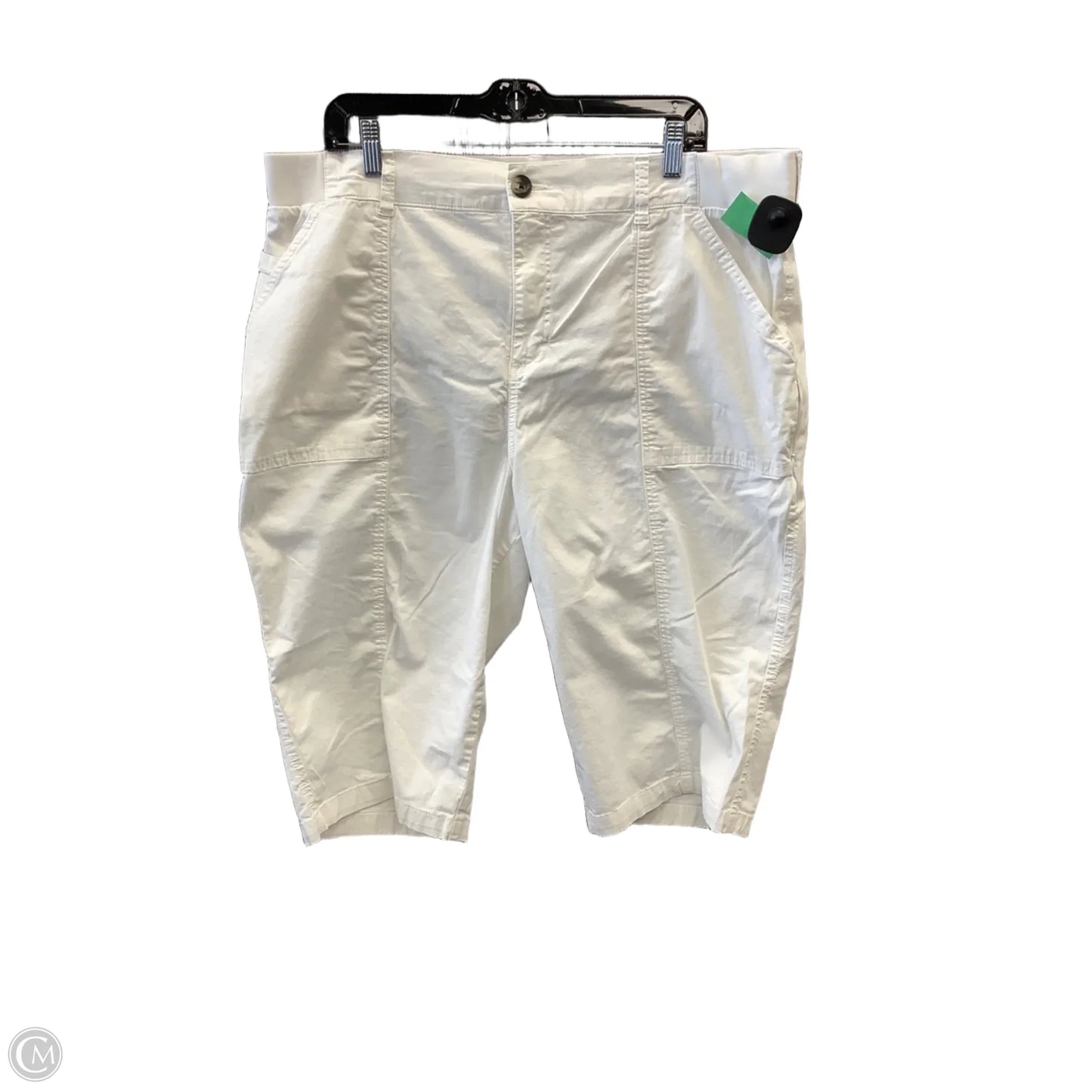 Capris By Lee In White, Size: 22