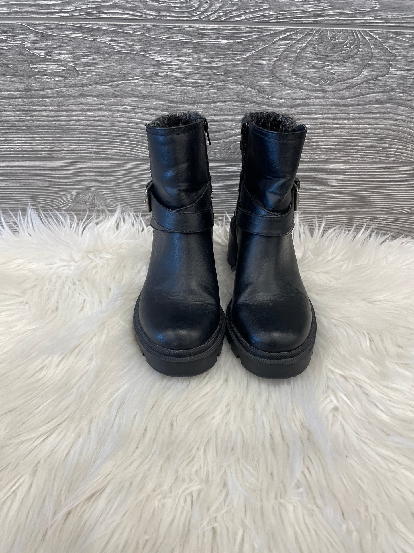 Boots Combat By Report In Black, Size: 6.5