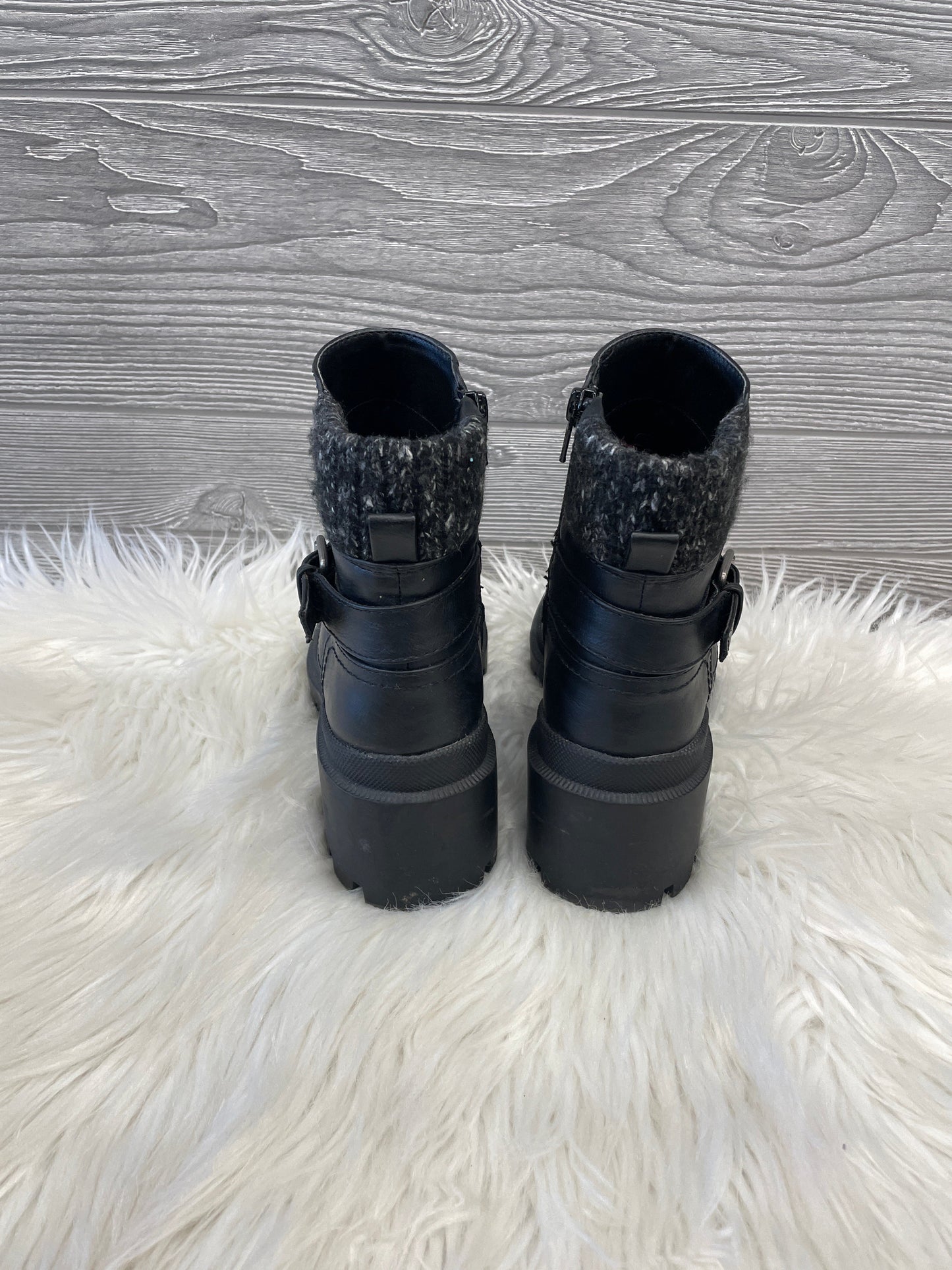 Boots Combat By Report In Black, Size: 6.5