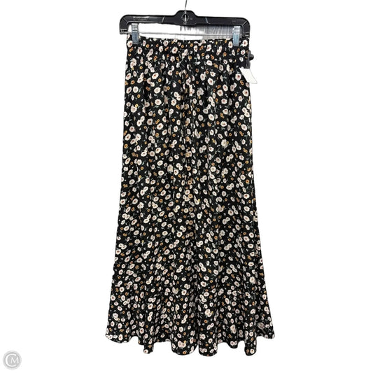 Skirt Maxi By Clothes Mentor In Black, Size: 4