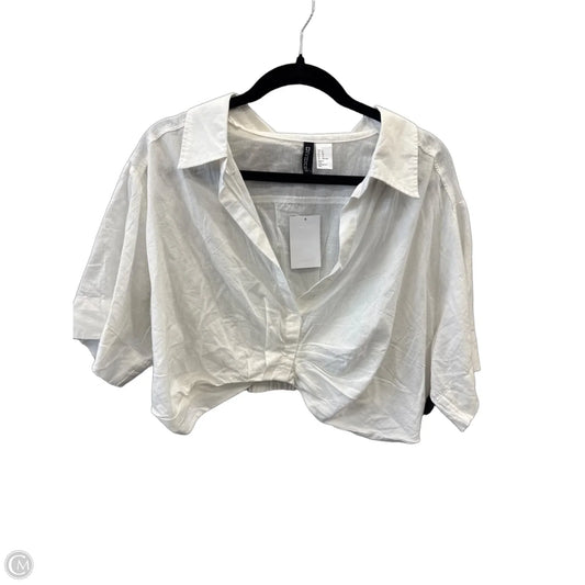 Top Short Sleeve By Divided In White, Size: Xl