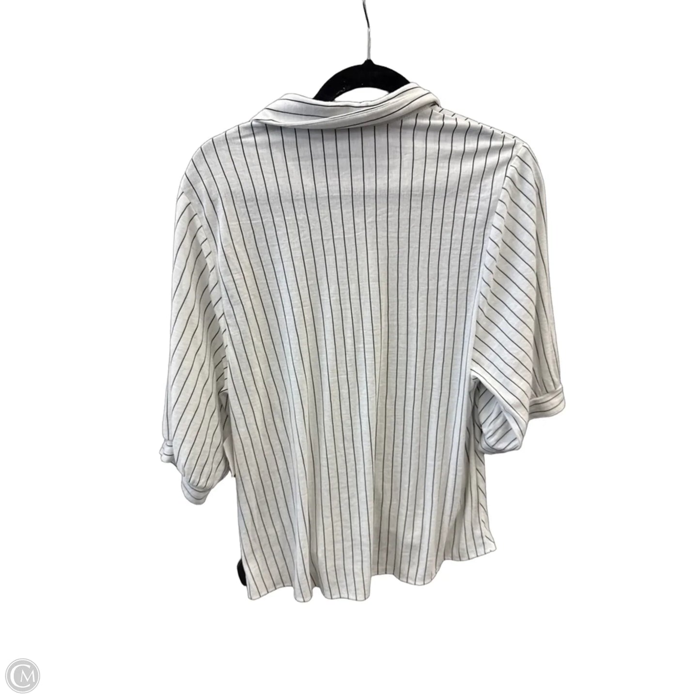 Top Short Sleeve By Clothes Mentor In Striped Pattern, Size: M