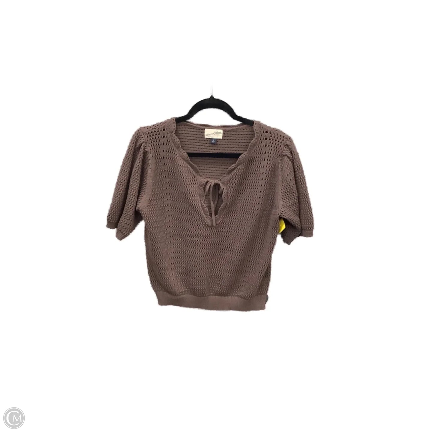 Sweater Short Sleeve By Universal Thread In Brown, Size: M