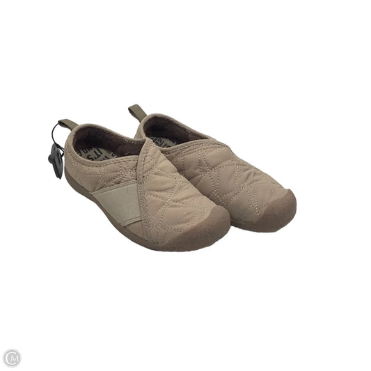 Shoes Flats By Keen In Brown, Size: 7
