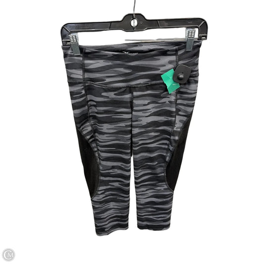 Athletic Capris By Old Navy In Black & Grey, Size: M