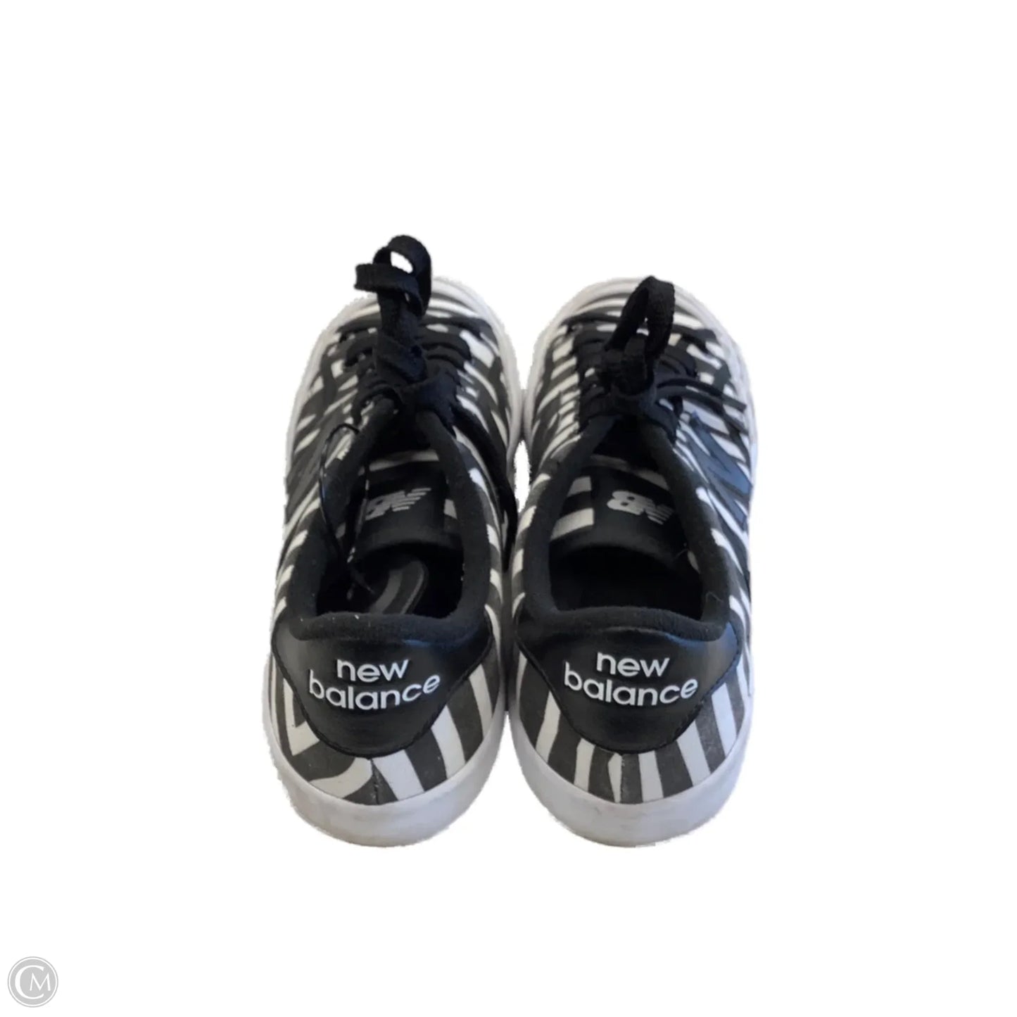 Shoes Sneakers By New Balance In Black & White, Size: 7