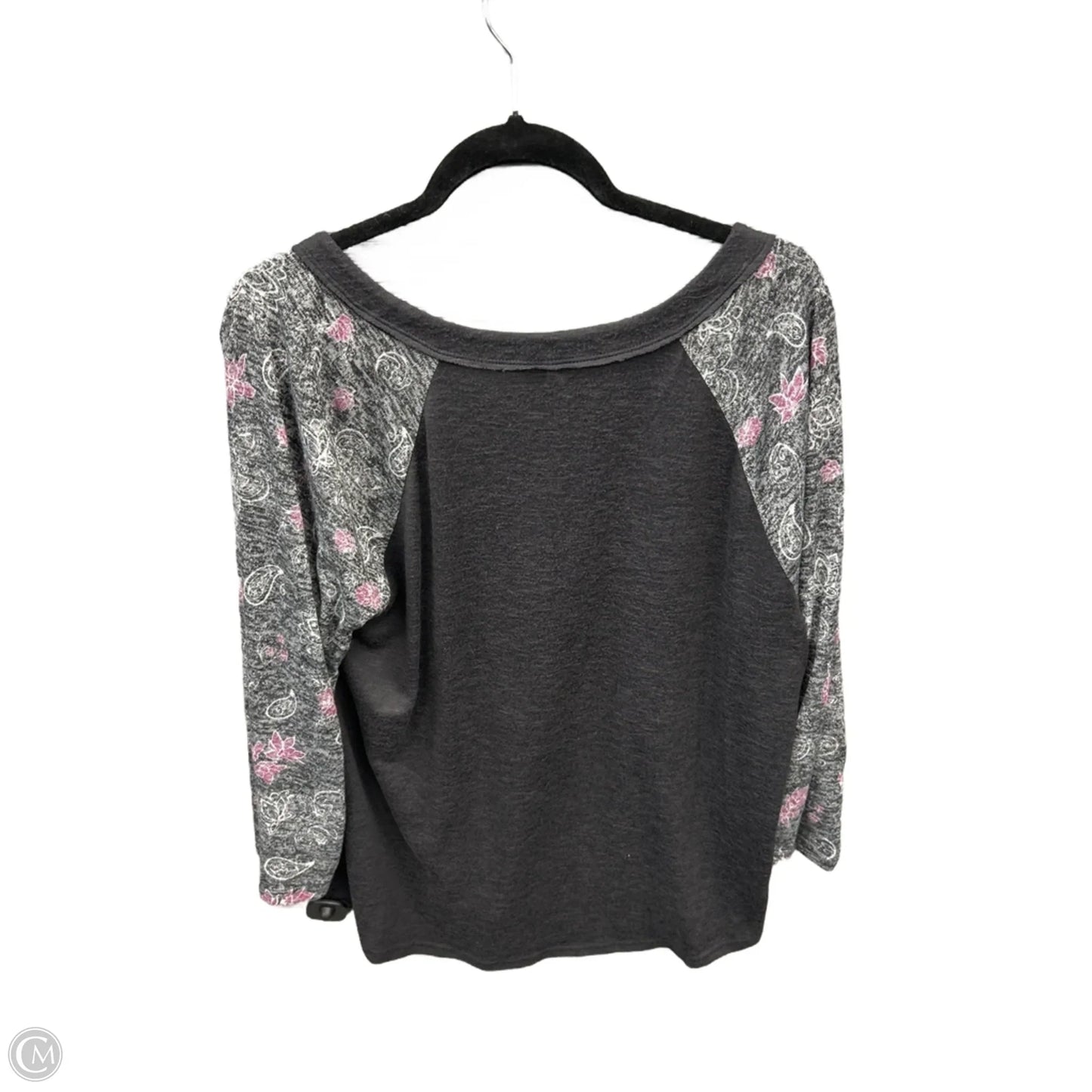 Top Long Sleeve By Cato In Grey, Size: Xl