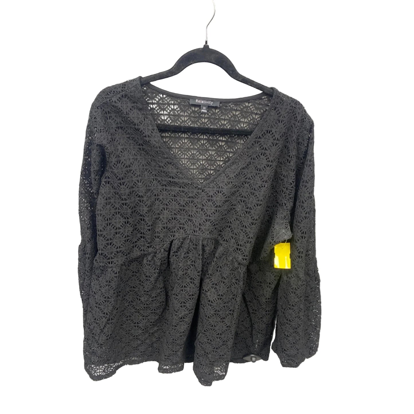 Top Long Sleeve By Relativity In Black, Size: 2x