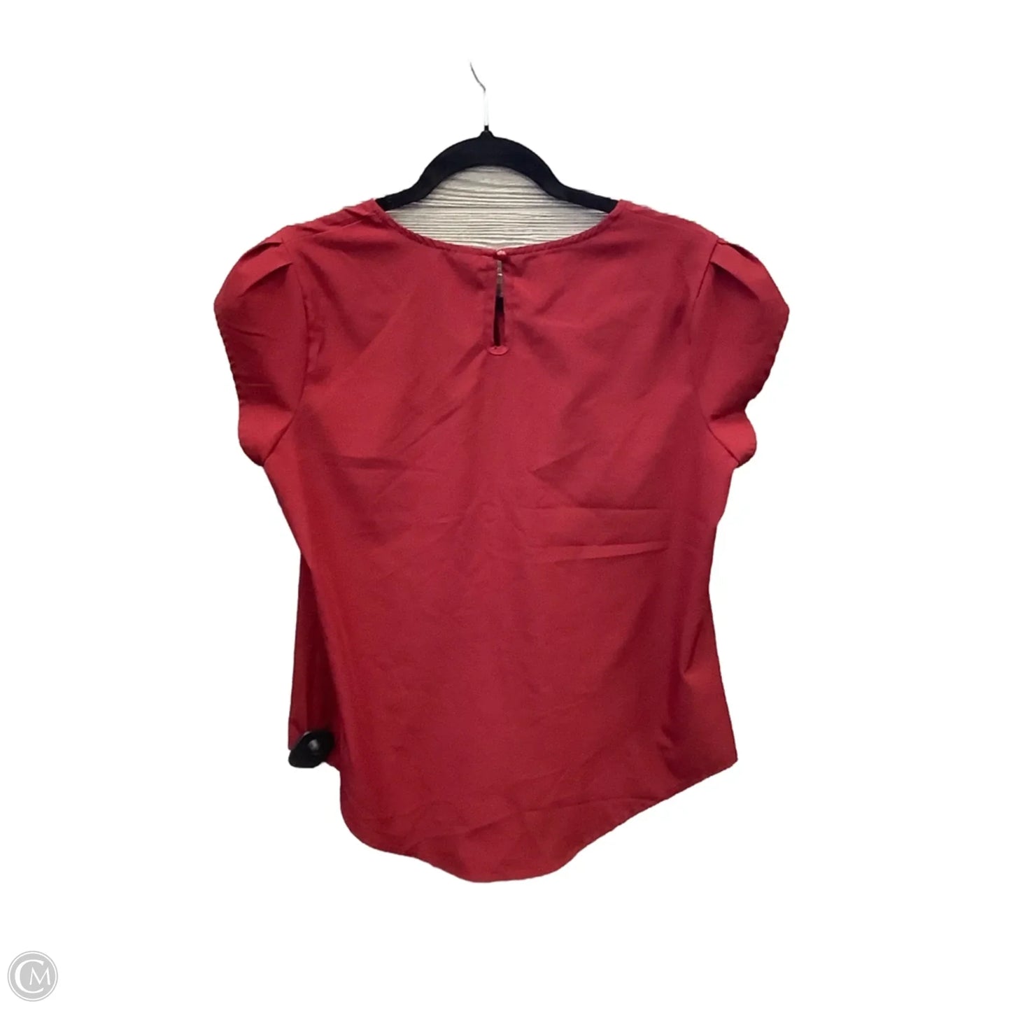 Blouse Short Sleeve By Clothes Mentor In Red, Size: M