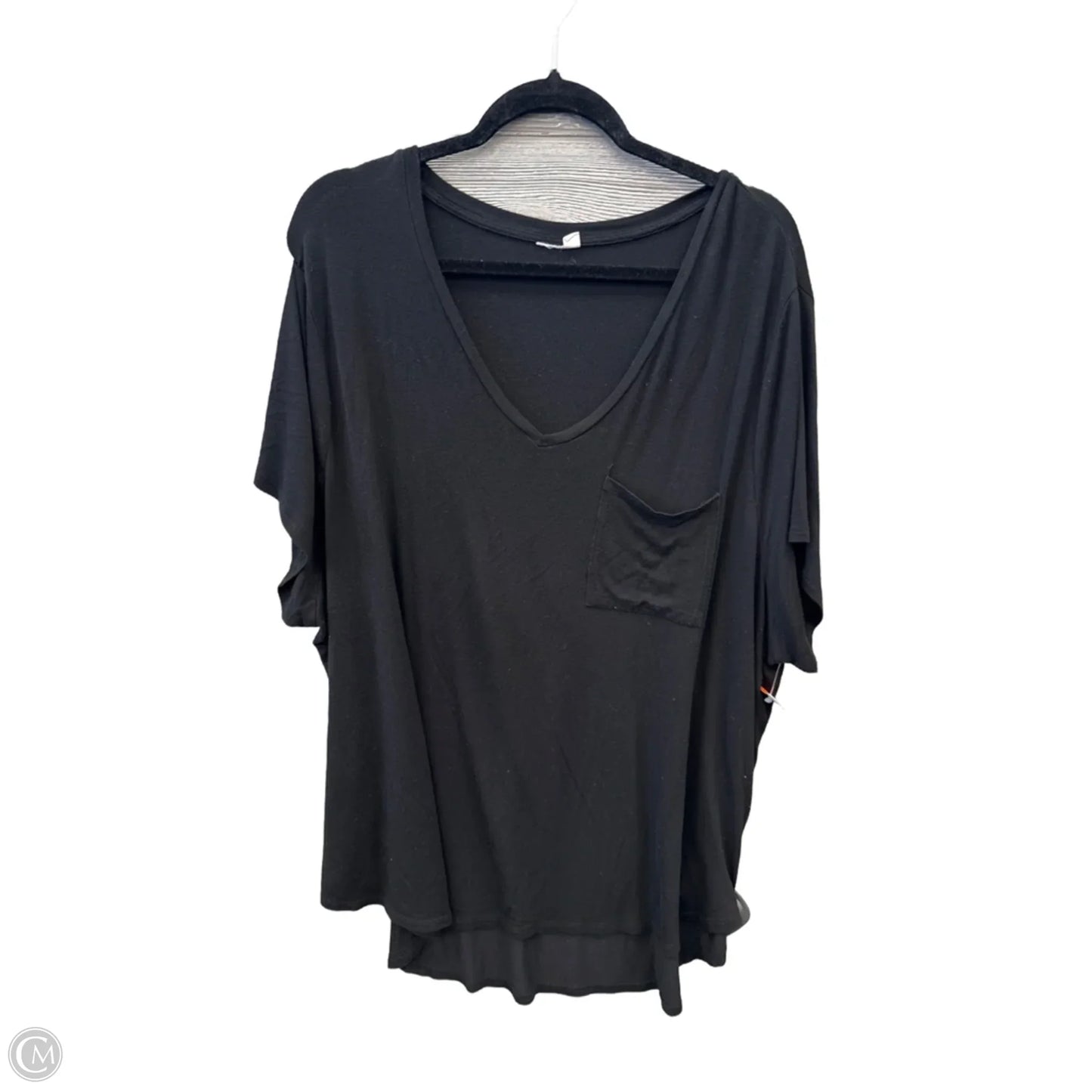 Top Short Sleeve By Clothes Mentor In Black, Size: 3x