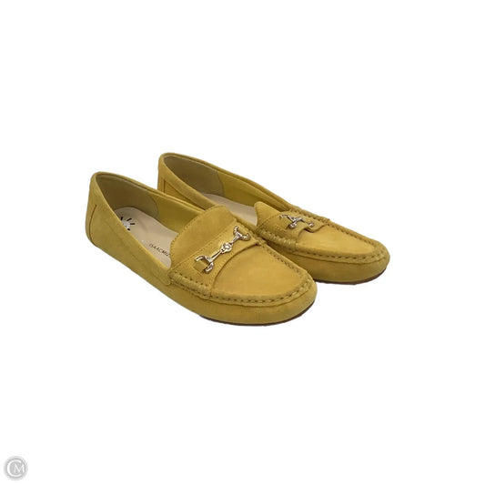 Shoes Flats By Isaac Mizrahi In Yellow, Size: 9